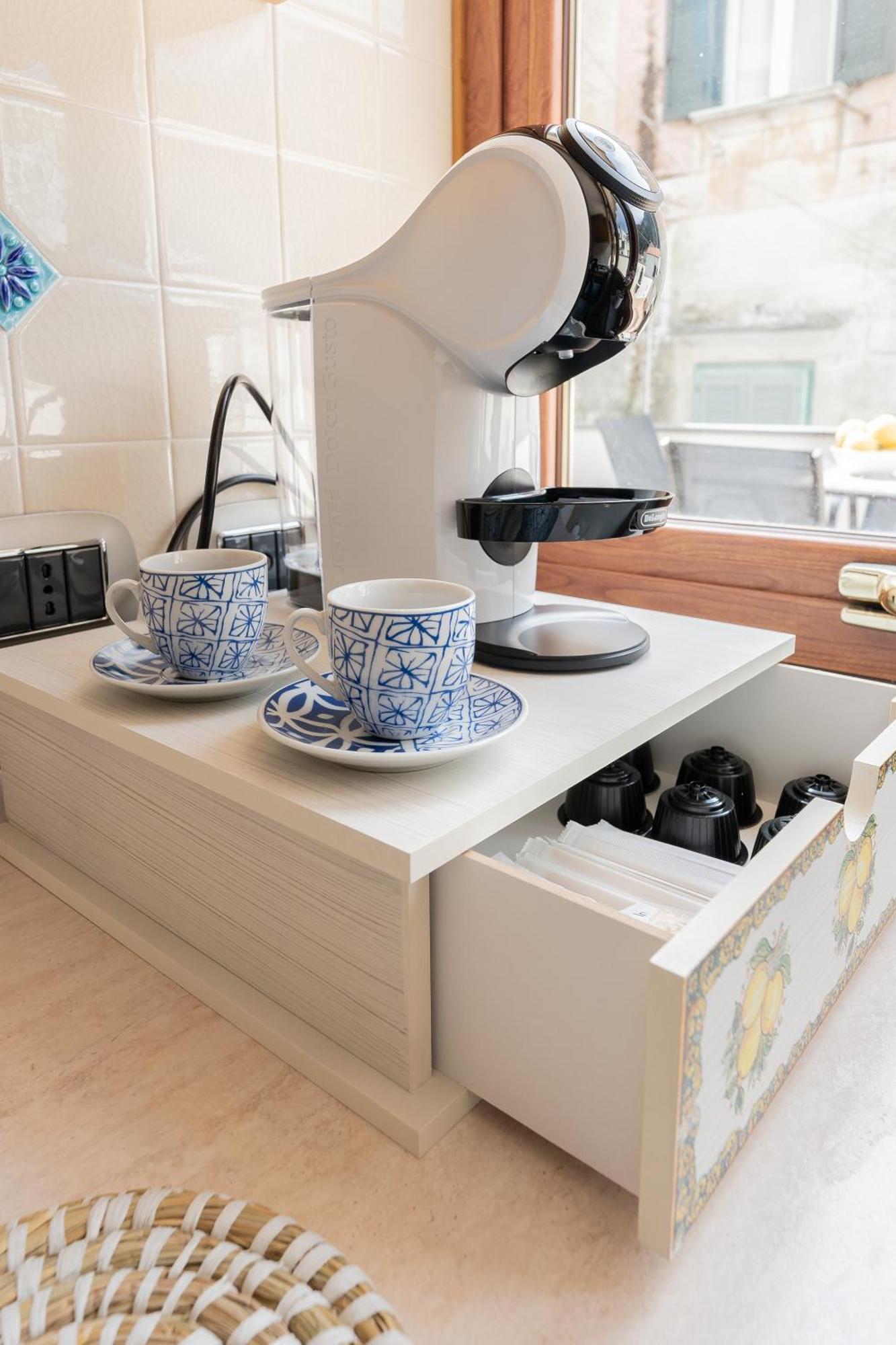 Ziro House Amalfi Apartment Luaran gambar