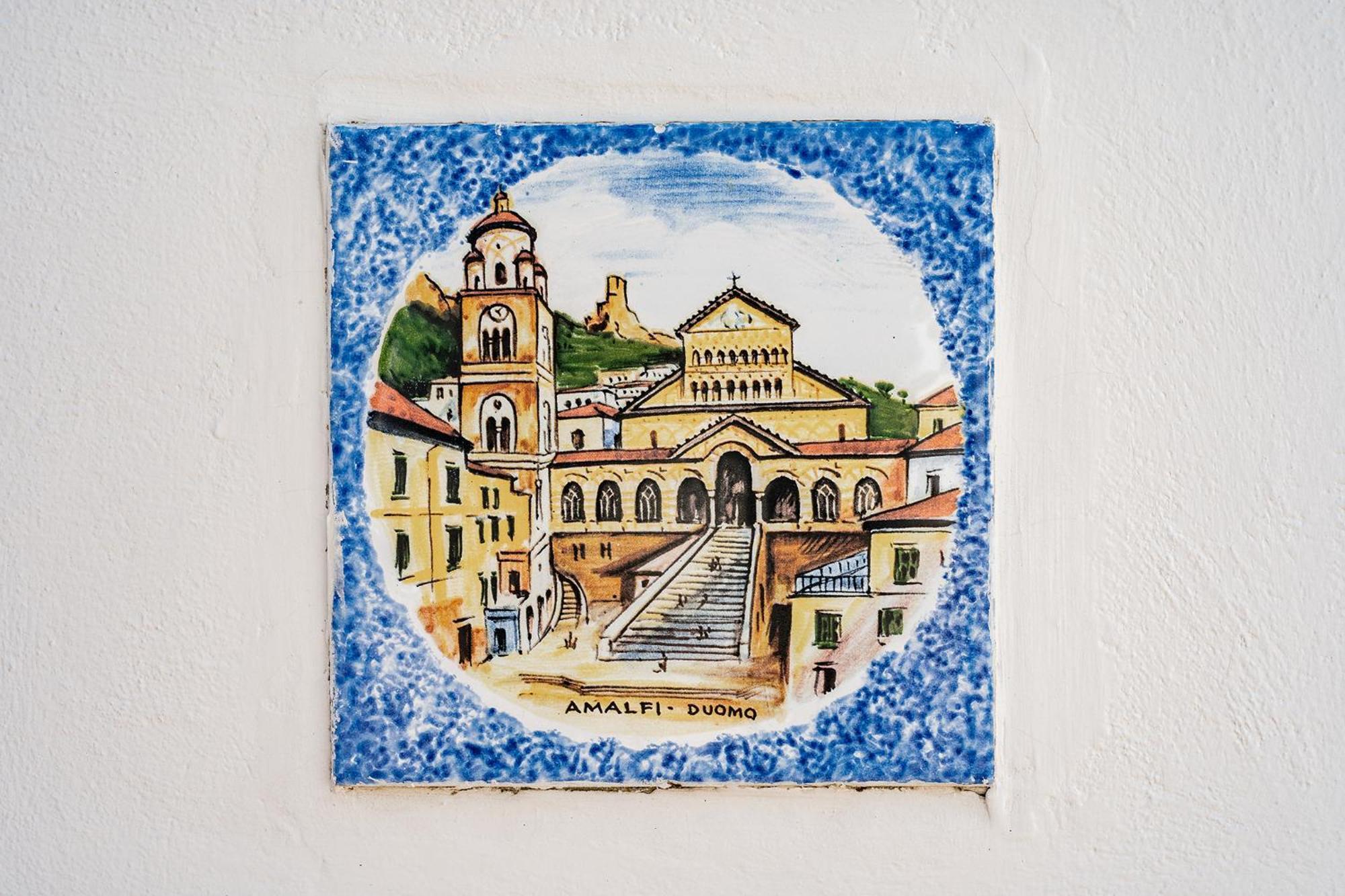 Ziro House Amalfi Apartment Luaran gambar