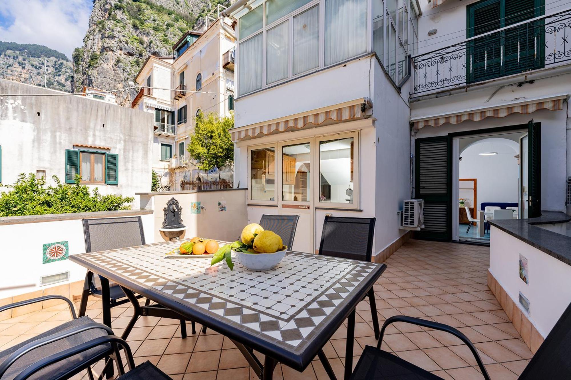 Ziro House Amalfi Apartment Luaran gambar